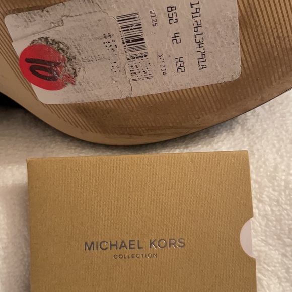 Preowned Michael Kors Authentic ThighHigh Boots 10 - Picture 4 of 8